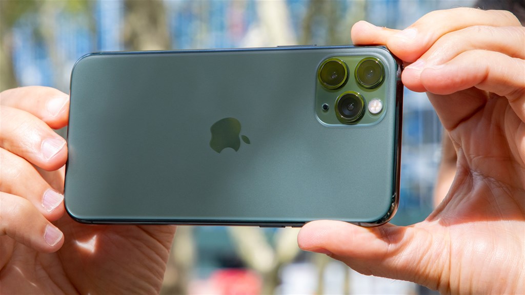 iPhone 11 Pro nhỏ gọn cấu hình mạnh mẽ