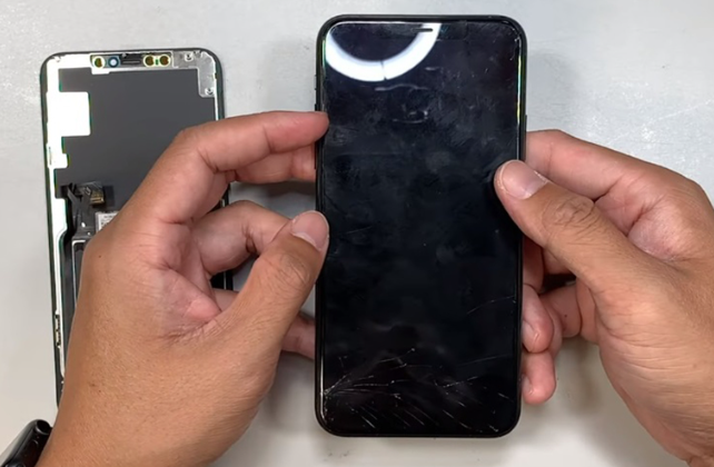 Lý do cần thay màn hình iPhone 11 Pro