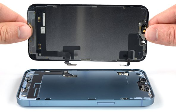 Sự thật phũ phàng về giá thay màn Iphone 14