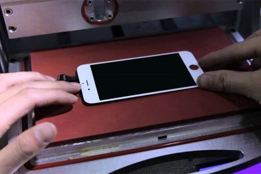 Quy trình thay màn hình iPhone 8