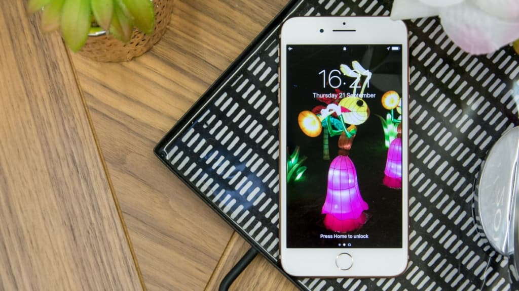Apple "ưu ái" phát hành riêng iOS 12.3.2 dành riêng cho iPhone 8 Plus! - Clickbuy