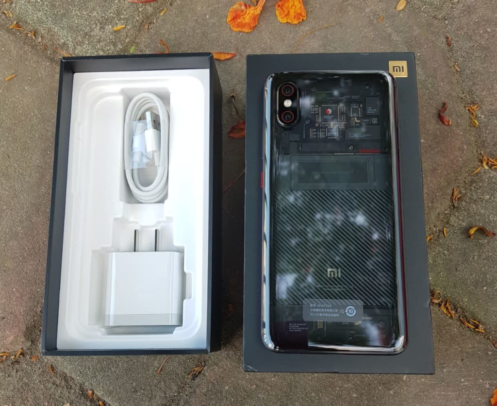 Mi 8 Pro - giảm sốc cực đại - trở thành ông vua tầm trung! - Clickbuy