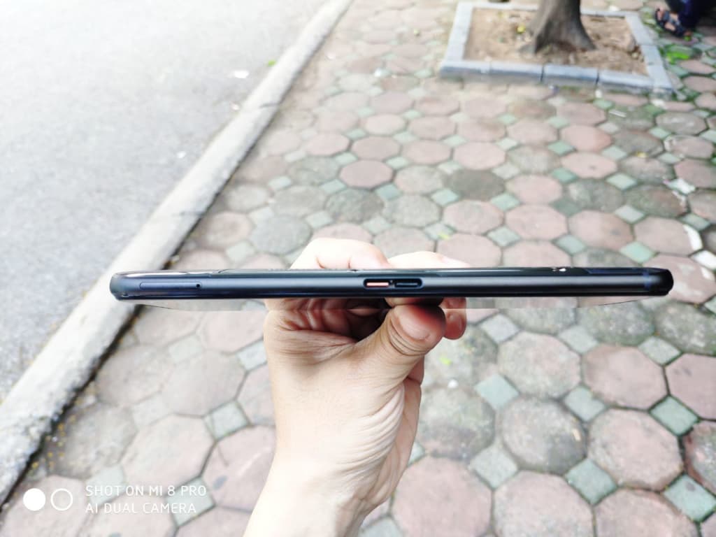 Trên tay ROG Phone 2 - Quái vật hiệu năng toàn diện của Android??? - Clickbuy