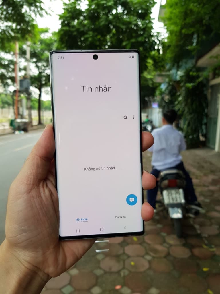Trên tay Galaxy Note 10+ bản thương mại - hoàng đế Android 2019!! - Clickbuy