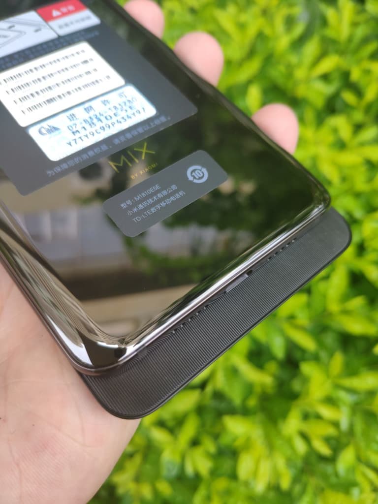 Sau gần 1 năm, dùng Mi Mix 3 với giá hơn 6tr, liệu có đáng? - Clickbuy