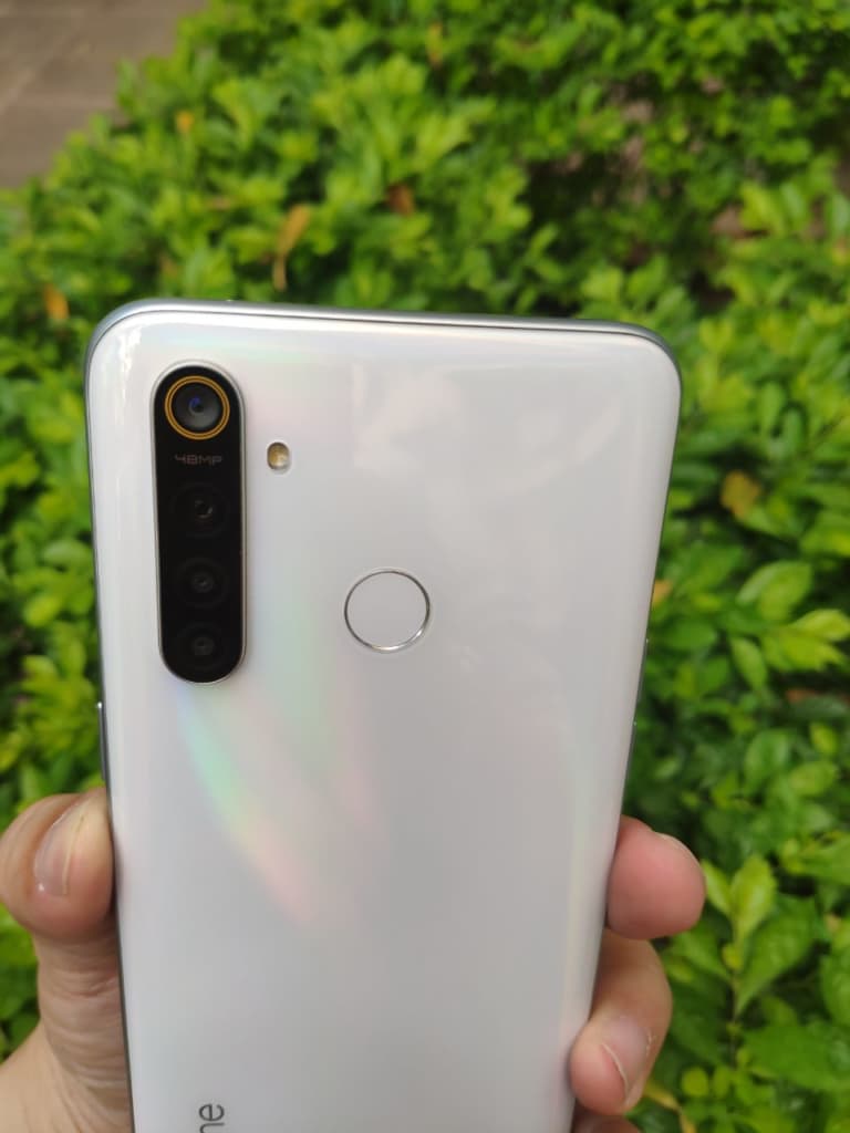 Mua Realme Q vào cuối 2019 liệu có phải lựa chọn sáng suốt? - Clickbuy