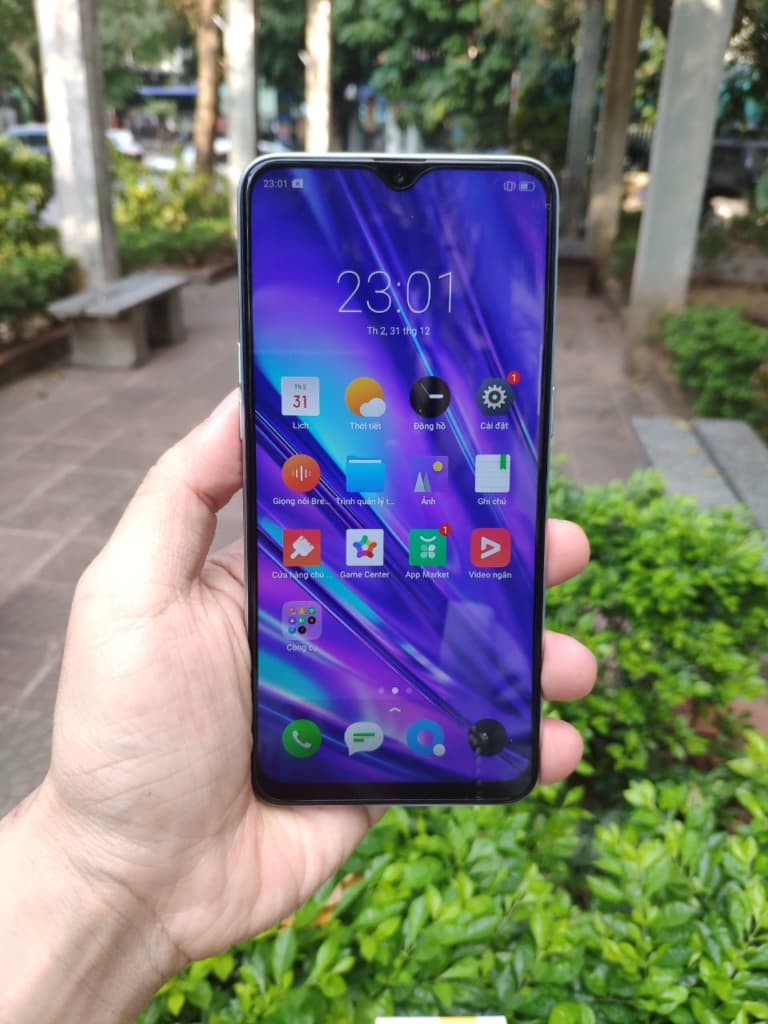 Mua Realme Q vào cuối 2019 liệu có phải lựa chọn sáng suốt? - Clickbuy