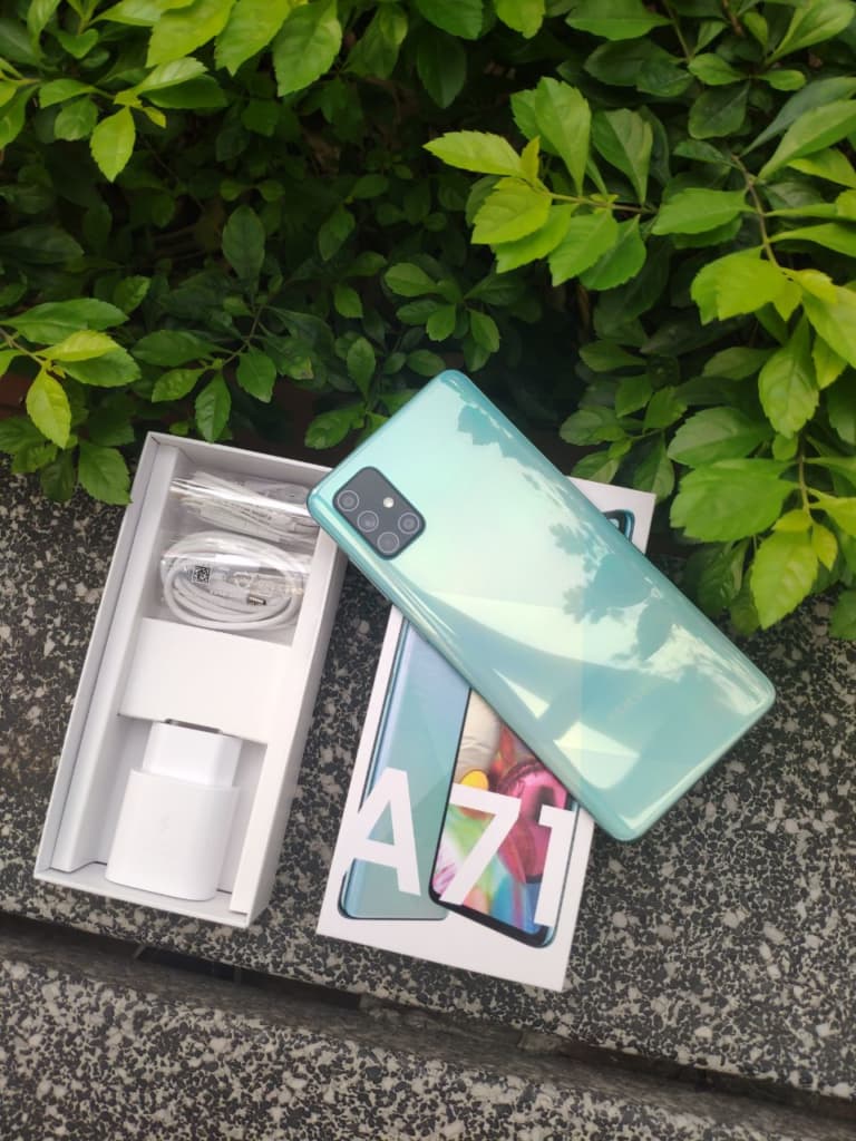 Đánh giá Galaxy A71: vị thế của ông vua tầm trung Android nửa đầu 2020!! - Clickbuy