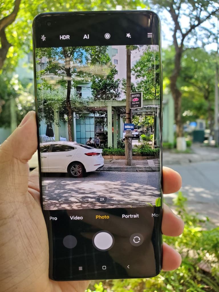 Trên tay Mi 10 Ultra - vị vua tối cao của Xiaomi năm 2020 - Clickbuy