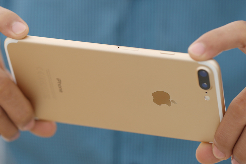 đánh giá iphone 7 plus cũ