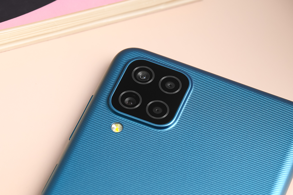 Samsung Galaxy A12 Công ty Samsung Galaxy A12 4G 128G Chính hãng cũ