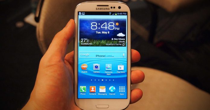 Bắt ngờ không: Cài được Android 12 trên Samsung Galaxy S3 – chiếc máy đã 10 năm tuổi - Clickbuy