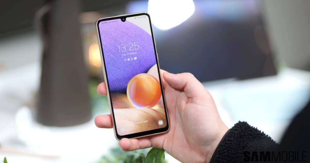 Samsung ra mắt Galaxy A33 5G và Galaxy A53 5G: Màn hình 120Hz, sạc nhanh 25W, kháng bụi kháng nước IP67 - Clickbuy