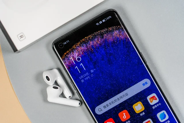 OPPO ra mắt tai nghe không dây Enco R - Clickbuy