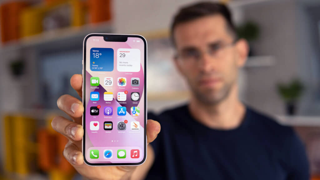 Một tính năng đặc biệt trên iPhone 13 mà iFan ít quan tâm nhất. - Clickbuy