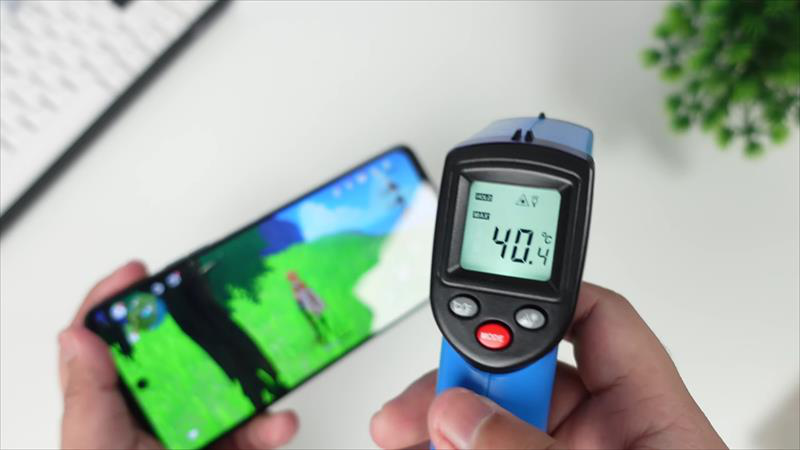 HOT: Việt Nam sắp có thêm Smartphone tầm trung - TECNO POVA3 - Clickbuy