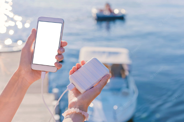 Bạn có biết khi nào smartphone nên sạc pin? - Clickbuy