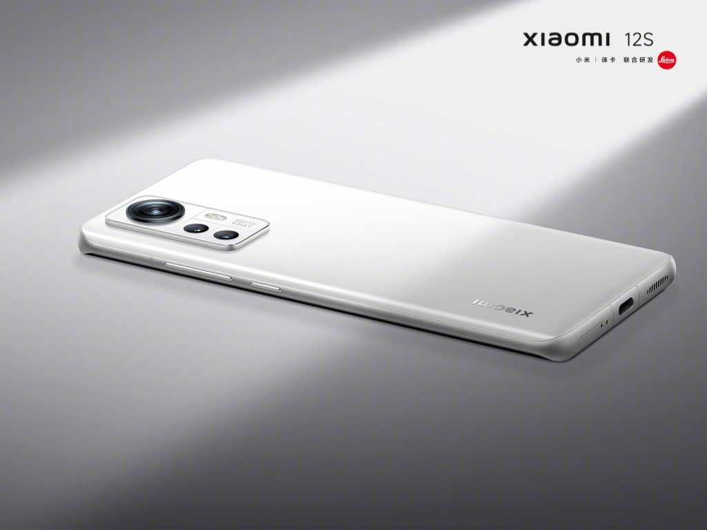 Xiaomi 12S Pro tiết lộ thiết kế chính thức trước ngày ra mắt ngày 4 tháng 7