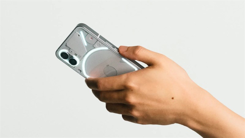 Nothing Phone (1) chính thức trình làng với thiết kế 'độc lạ', cấu hình mạnh - Clickbuy