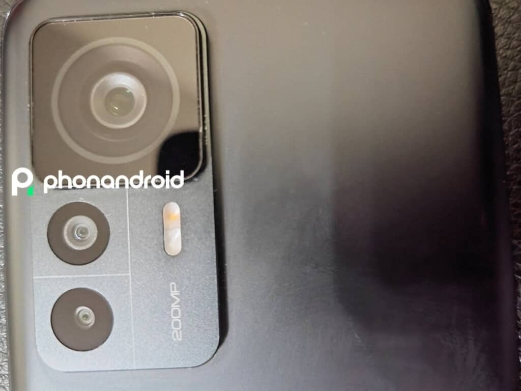 Xuất hiện thêm một smartphone của Xiaomi có camera 200MP - Clickbuy