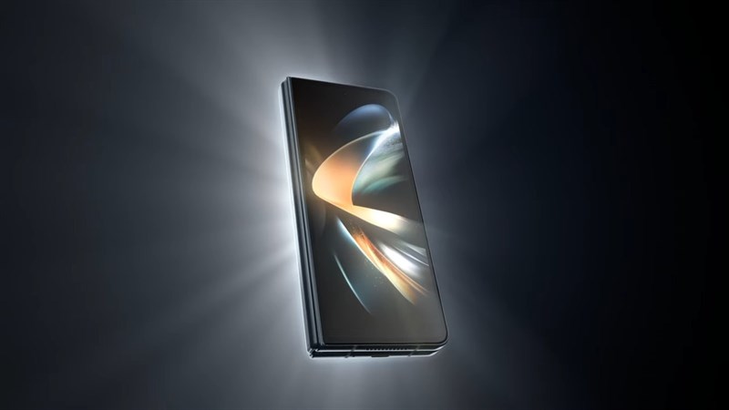 Galaxy Z Fold4 ra mắt: Cấu hình đẳng cấp, mỏng hơn, nhẹ hơn, vượt trội hơn Z Fold3 - Clickbuy