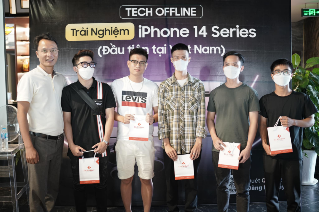 Sự kiện Tech Offline trải nghiệm iPhone 14 series đầu tiên tại Việt Nam - Clickbuy
