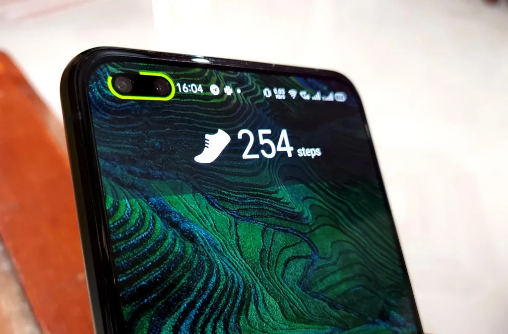 Apple biến điểm yếu "tai thỏ" thành điểm mạnh trên iPhone 14 Pro như thế nào - Clickbuy