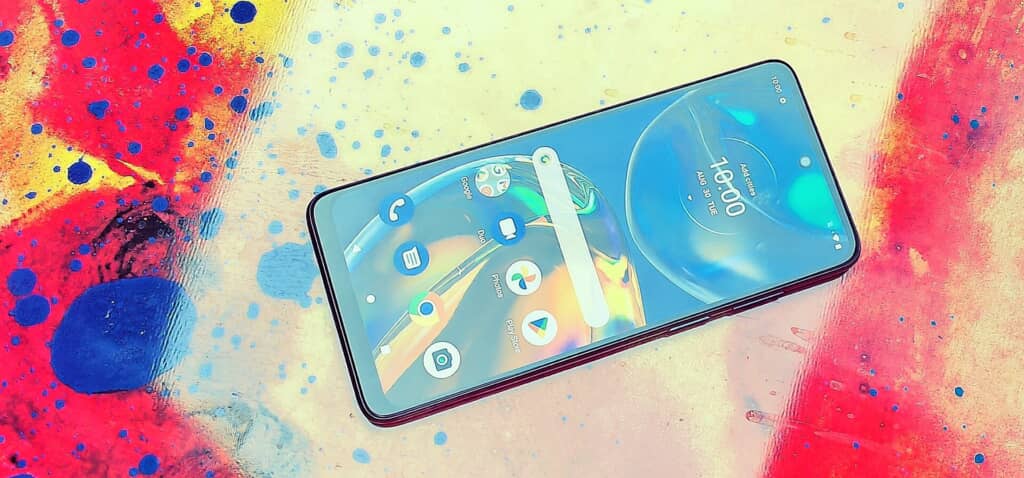Motorola ấn định ngày ra mắt của Moto E32 mới với pin 5.000mAh, chip Helio G37 SoC - Clickbuy
