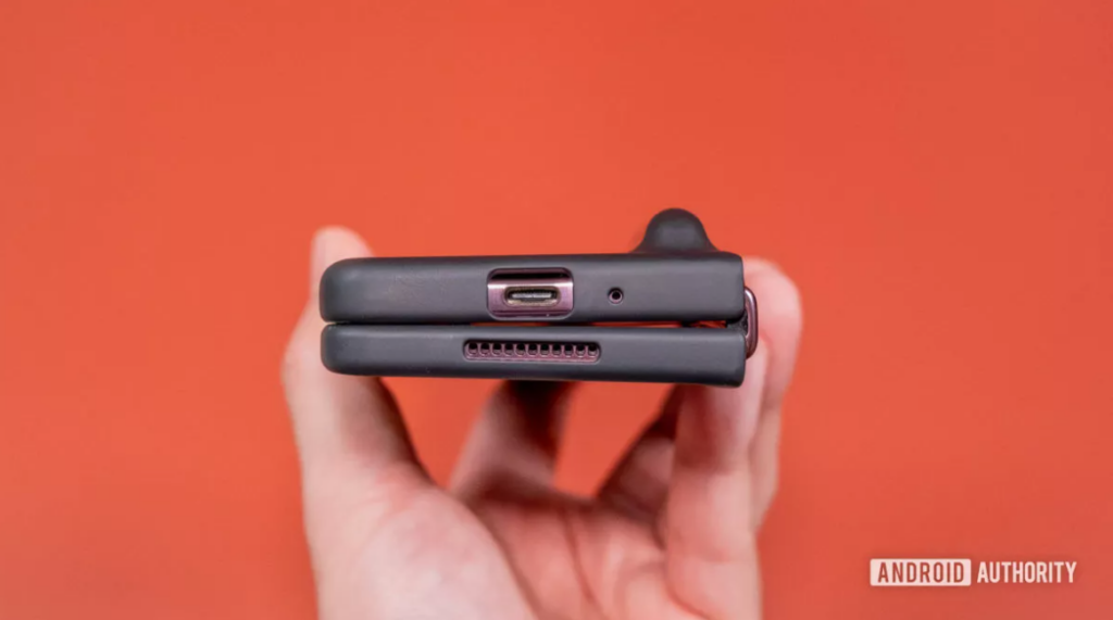 Bút S Pen sẽ tích hợp trên thân máy của Galaxy Z Fold 5? - Clickbuy