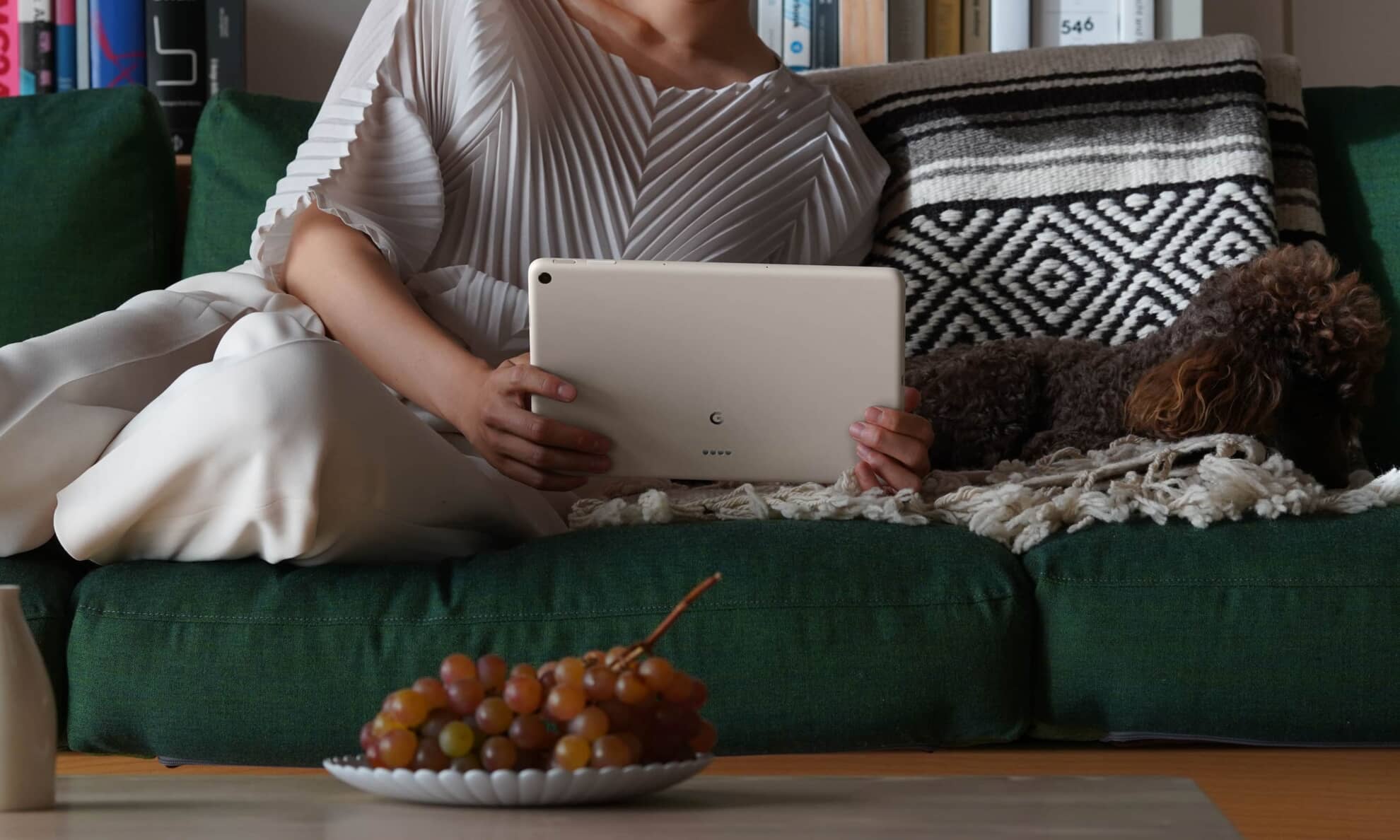 Google Pixel Tablet ra mắt với chip Tensor G2, camera hàng đầu