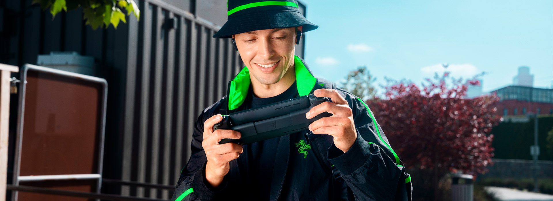 Razer Edge 5G ra mắt với Snapdragon G3x, màn hình 144Hz, v.v.