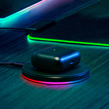 Razer Hammerhead HyperSpeed ra mắt với kết nối kép, LED RGB