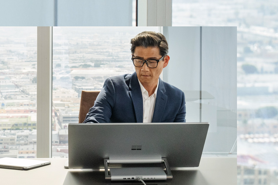 Surface Studio 2+ ra mắt với Intel Core i7-11370H, bộ nhớ 32GB,...