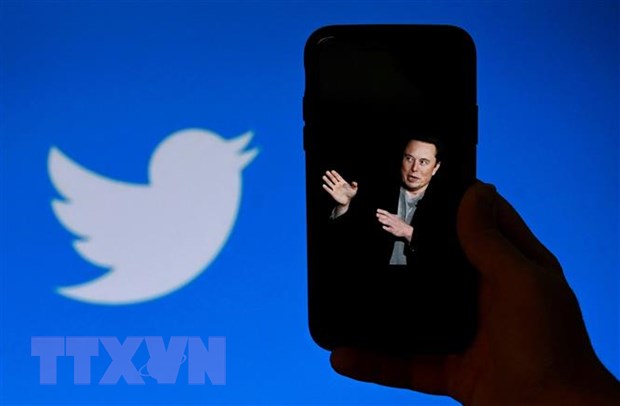 Tỷ phú Elon Musk chính thức tiếp quản điều hành mạng xã hội Twitter - Clickbuy