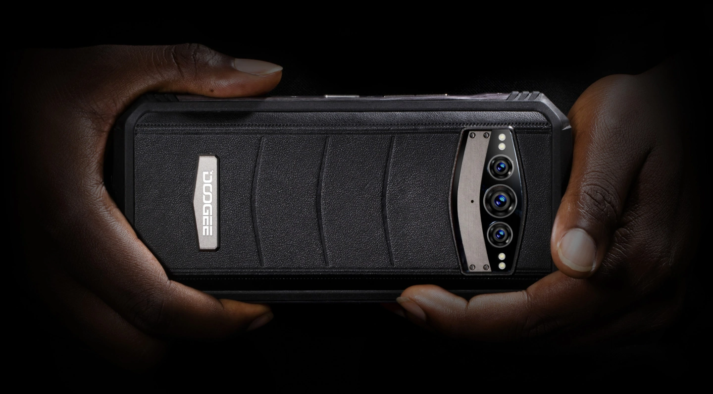 Doogee V30 - Smartphone siêu bền eSIM đầu tiên được công bố