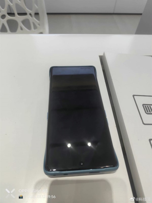 OPPO Find X6 Pro bị rò rỉ thêm hình ảnh thực tế, ngày ra mắt đã rất gần - Clickbuy