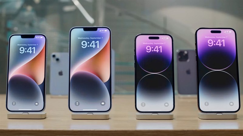 Cả 4 màn hình OLED của các mẫu iPhone 15 đều sử dụng vật liệu thế hệ mới nhất - Clickbuy