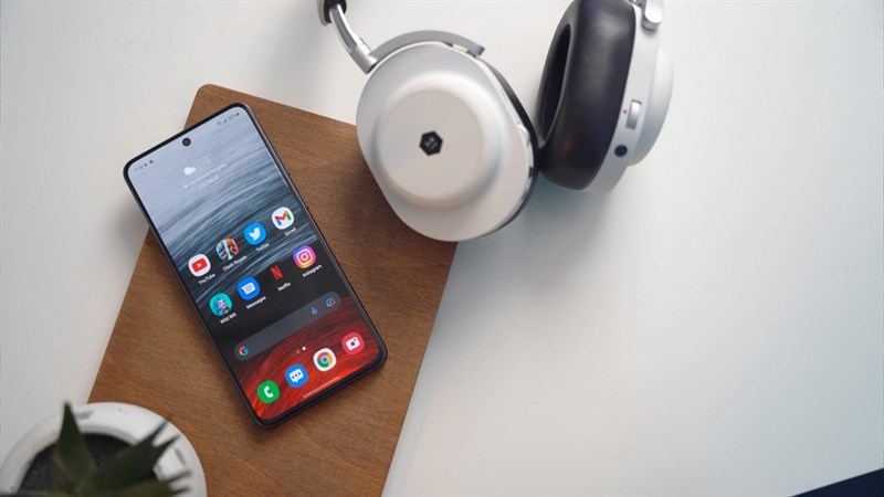 Galaxy S23 FE có thể ra mắt sớm hơn dự kiến, trước Galaxy Z Fold5 và Z Flip5 - Clickbuy