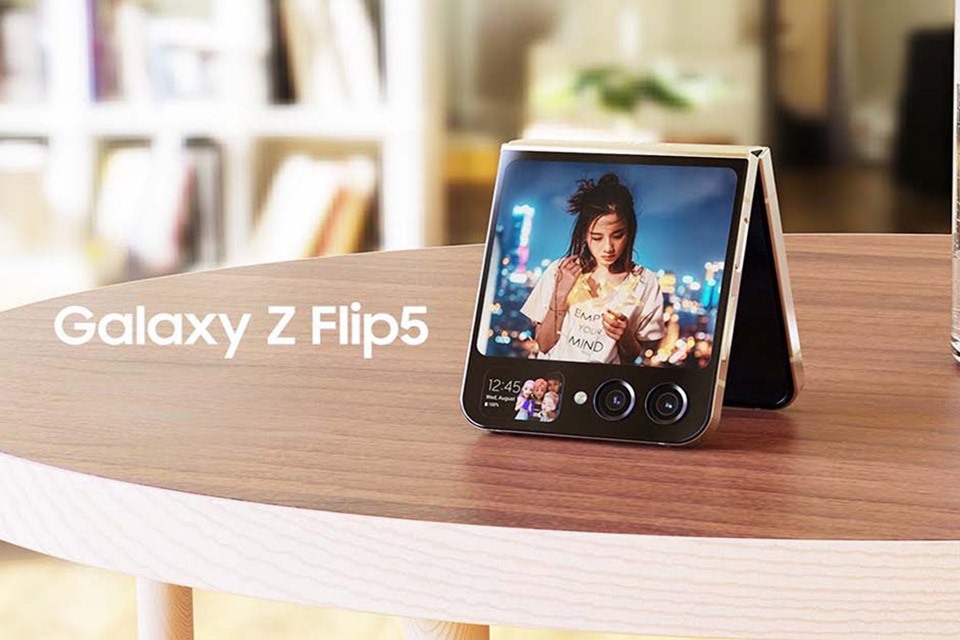Màn hình phụ trên Galaxy Z Flip5 sẽ làm được những gì? - Clickbuy
