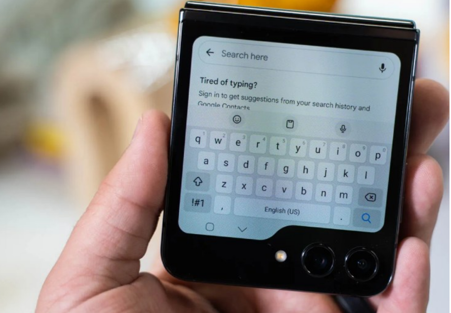 Bàn phím QWERTY đầy đủ - Clickbuy