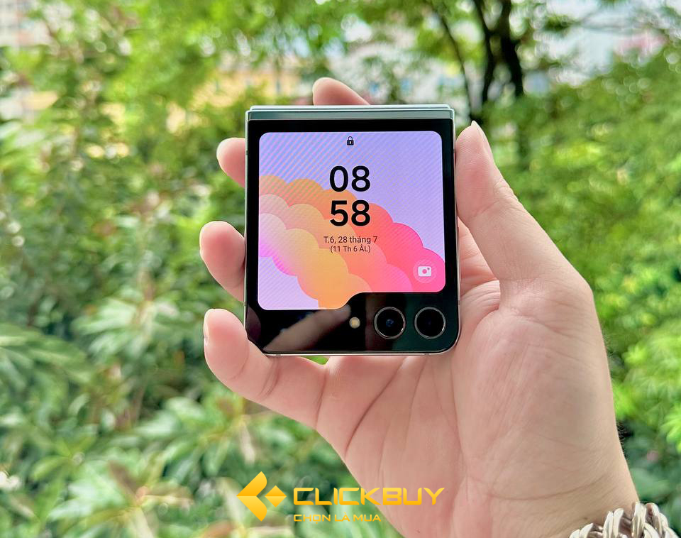 Điểm qua cấu hình Galaxy Z Flip 5: Màn phụ lên đến 3.4 inch, chip Snapdragon mạnh mẽ