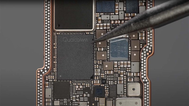 Modem Qualcomm Snapdragon X65 5G trên iPhone 14 (Ảnh: Wccftech)