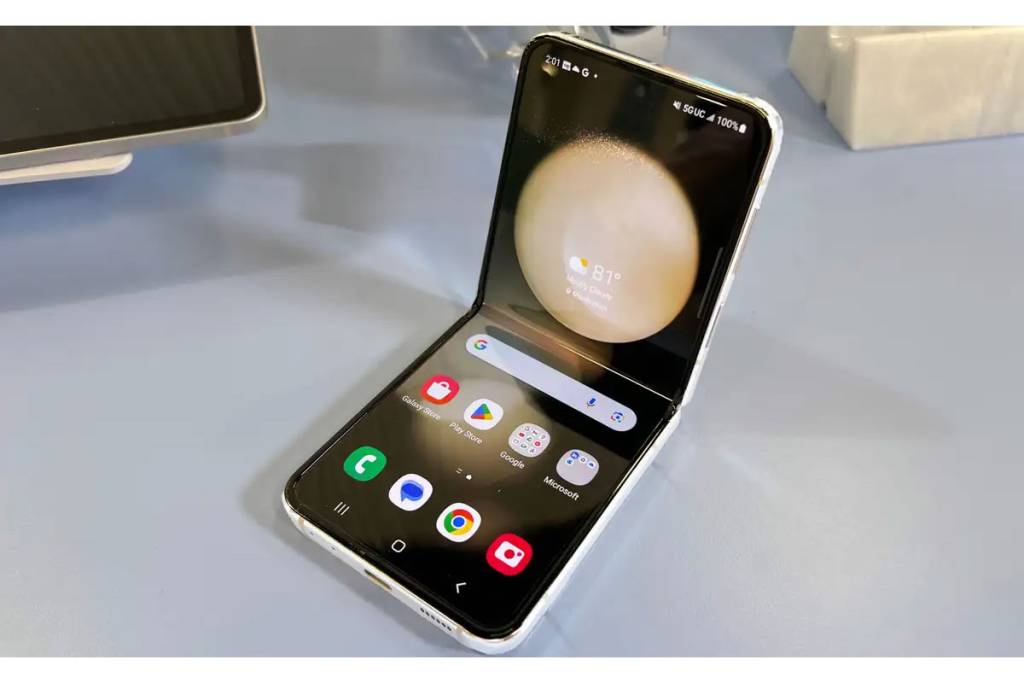 Samsung Galaxy Z Flip 5