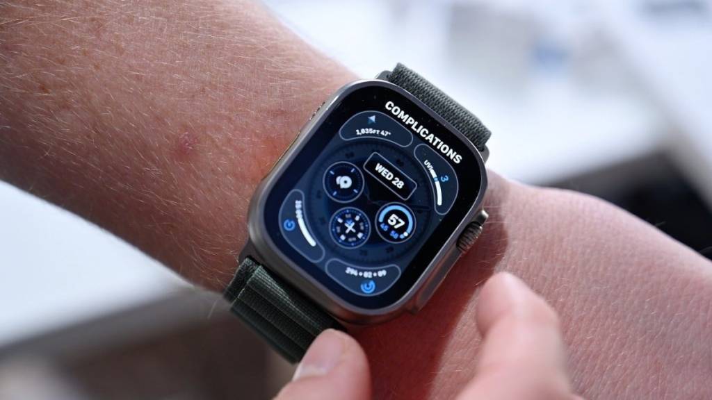 Apple Watch Ultra clickbuy