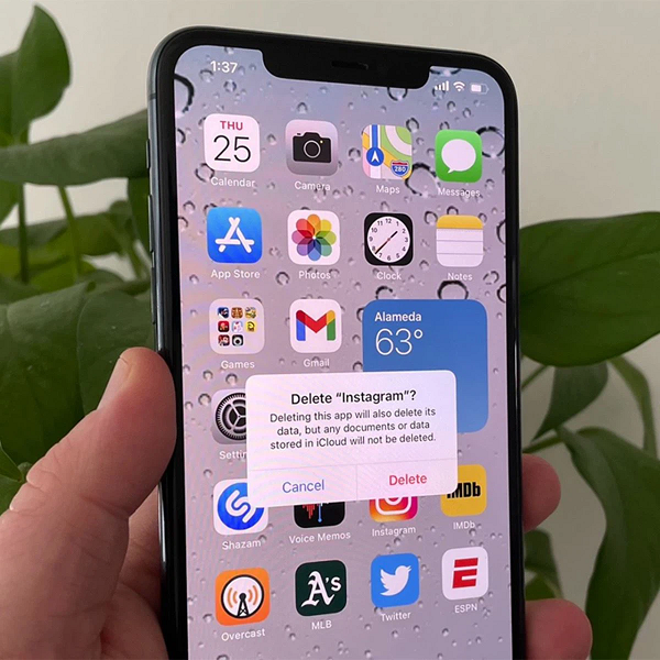 Xoá dữ liệu không cần thiết và giải phóng bộ nhớ iPhone