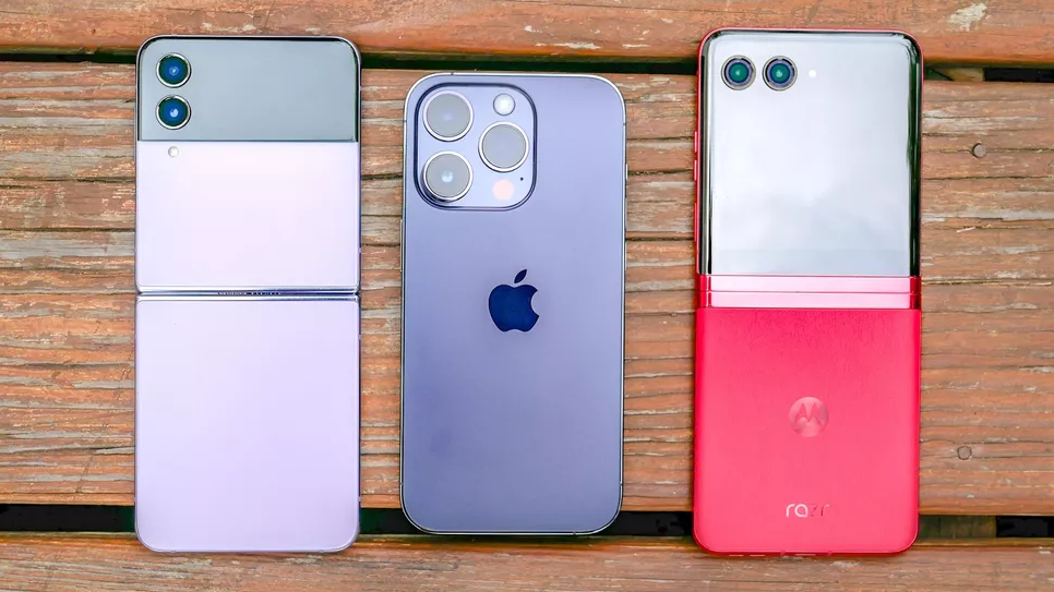 iPhone Flip clickbuy