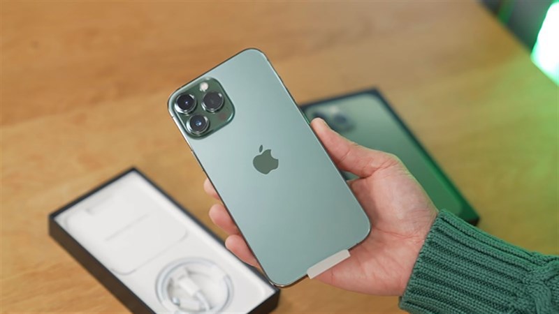 Nhân vật chính của chúng ta iPhone 13 Pro 