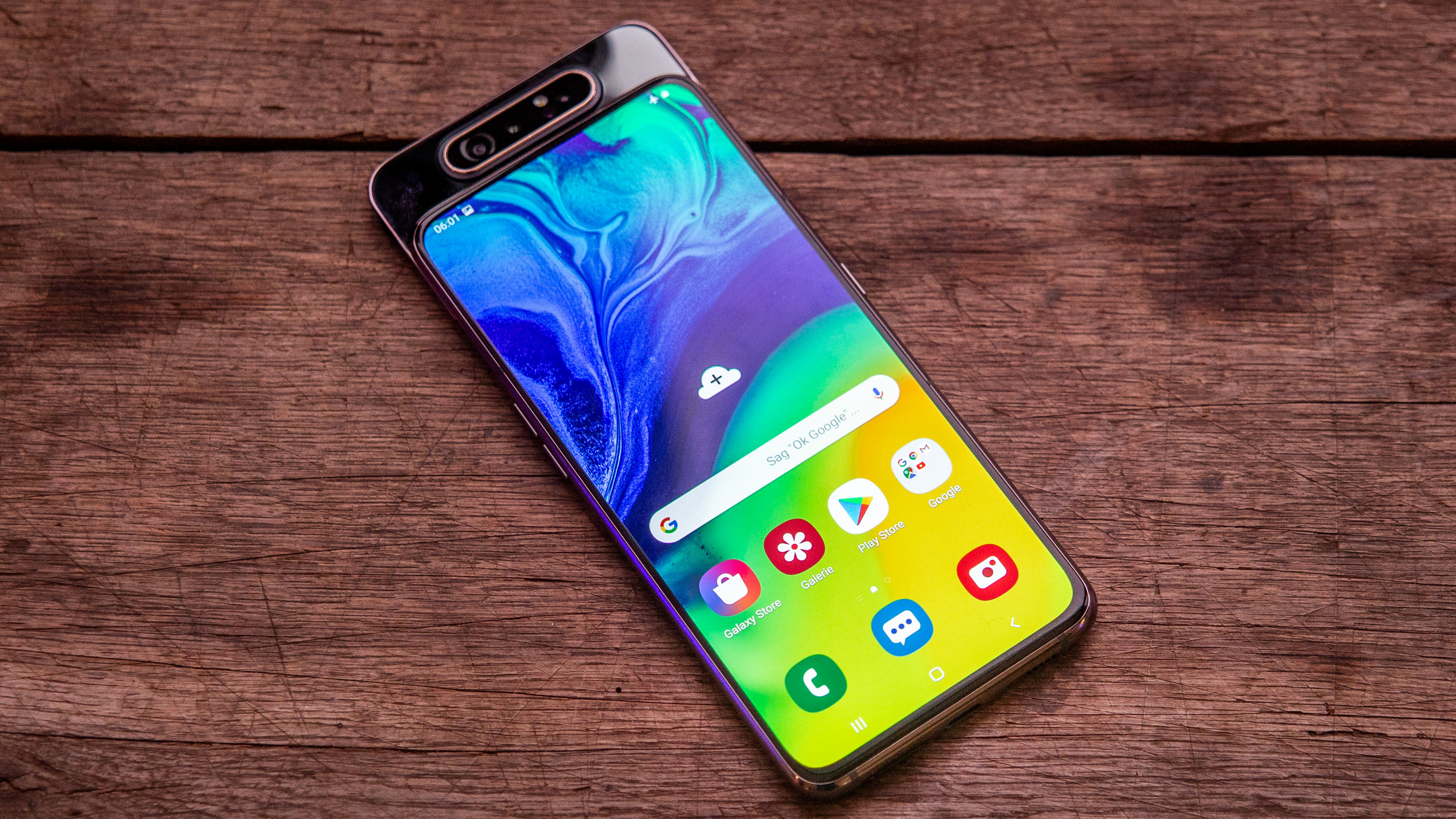 Galaxy A80 - smartphone có camera "xoay lật" chính thức được ra mắt tại Việt Nam - Clickbuy