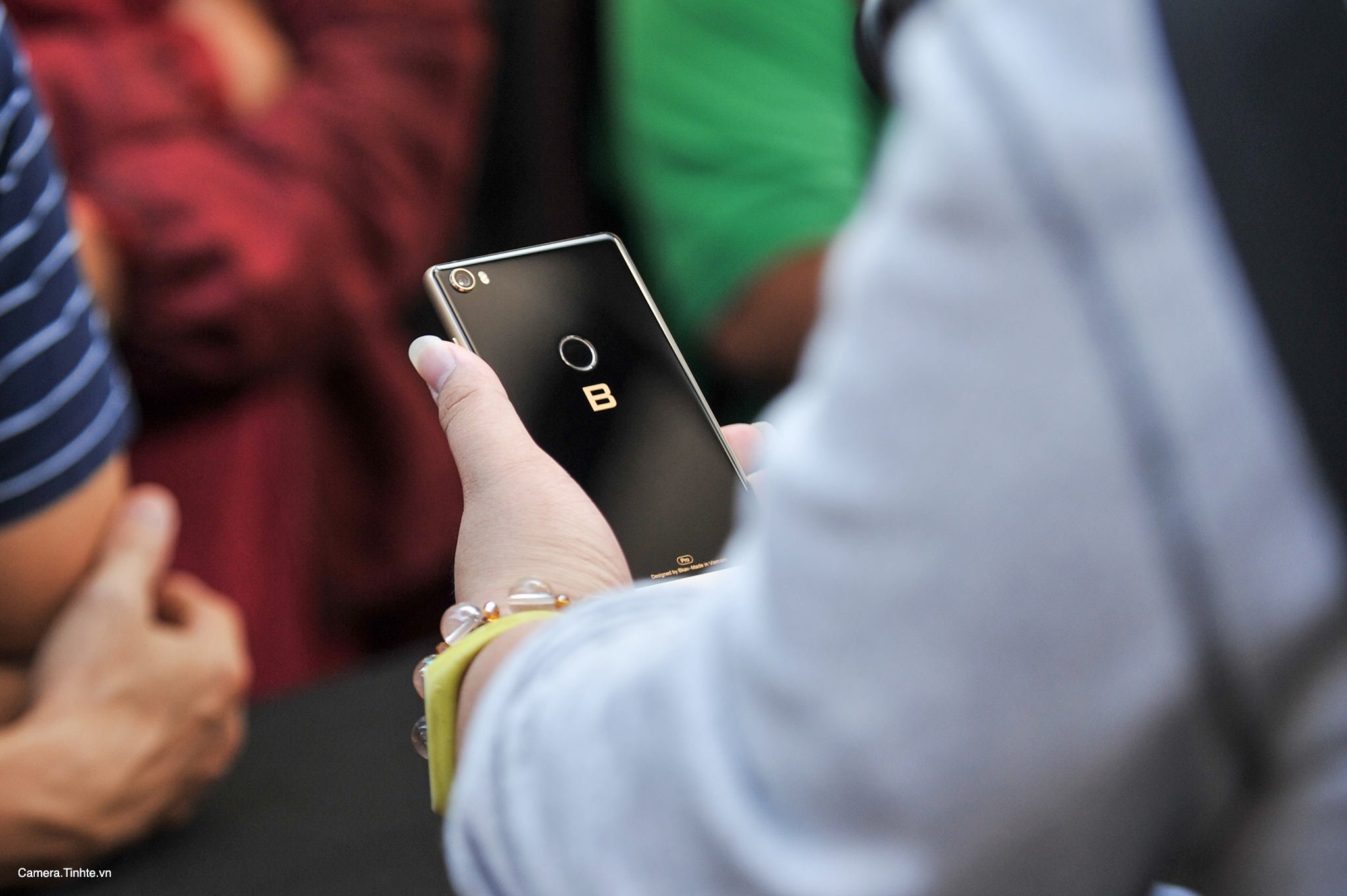 Sau 6 tháng tung hoành, Vsmart đang ở đâu trên bản đồ smartphone Việt??? - Clickbuy