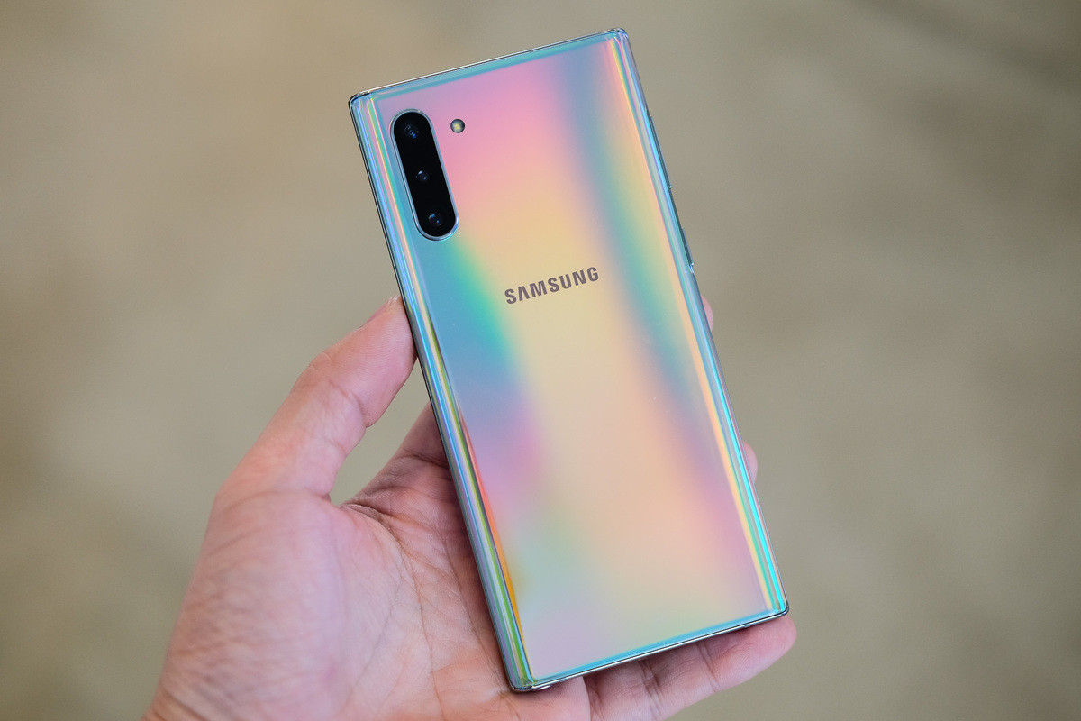 Trên tay Galaxy Note 10+ bản thương mại - hoàng đế Android 2019!! - Clickbuy